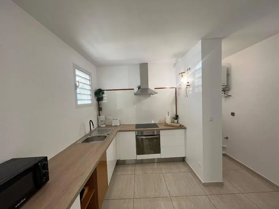 La Vanille 1 - By Egl Immo Apartment Ducos